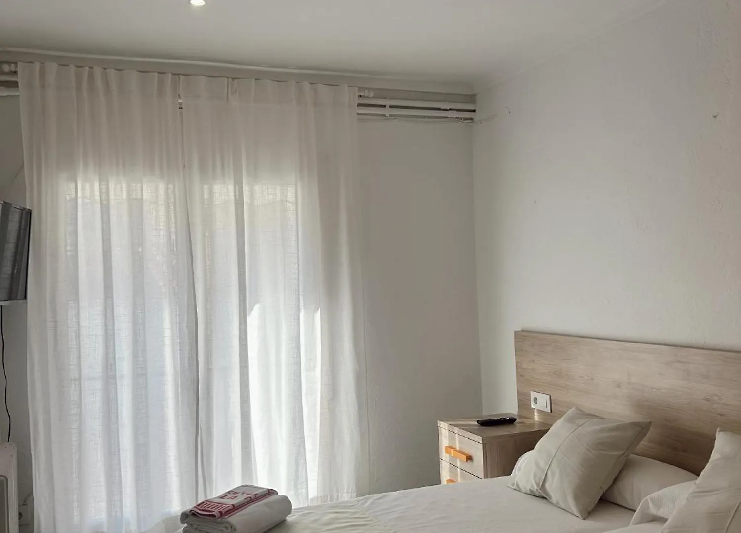 Hostal La Tina El Port De La Selva Espagne